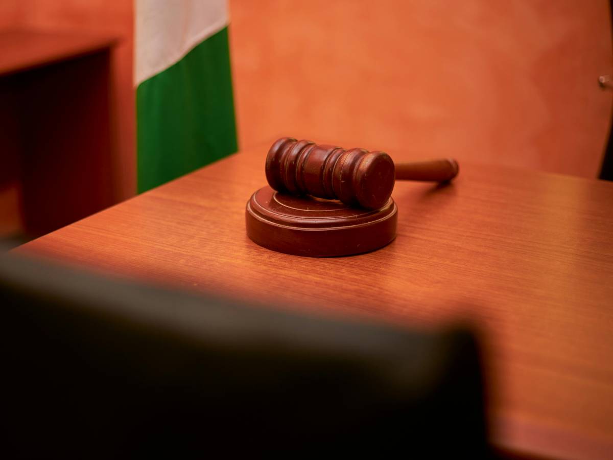 eroi sporcati dal fango quell esercito di innocenti finito nel tritacarne e poi assolto troppo tardi da Ilgiornale.it eroi sporcati dal fango quell esercito di innocenti finito nel tritacarne e poi assolto troppo tardi