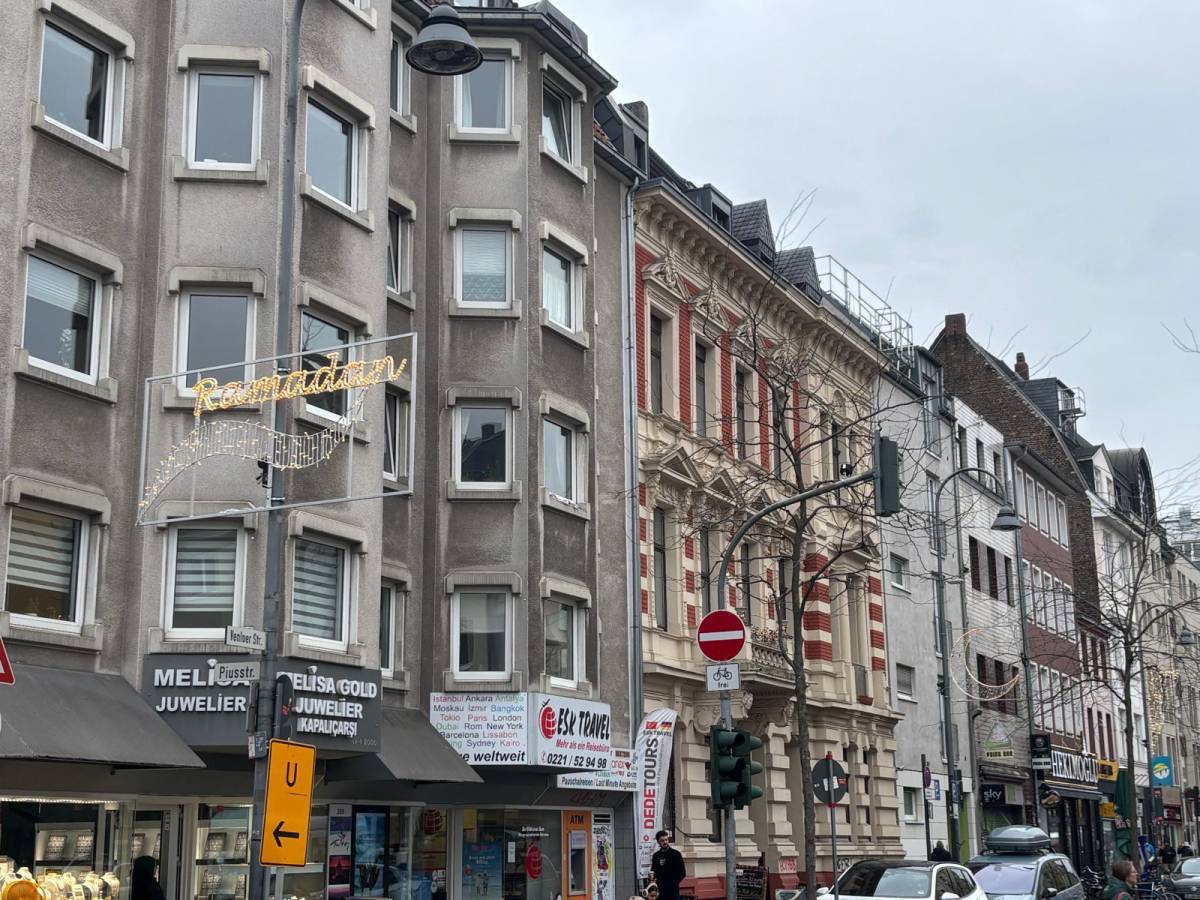 per il ramadan in europa spuntano luminarie e muezzin fallaci ci aveva avvertito da Ilgiornale.it per il ramadan in europa spuntano luminarie e muezzin fallaci ci aveva avvertito