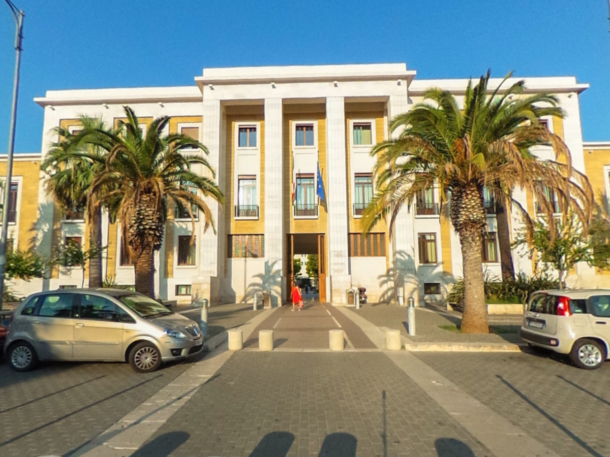 allarme scabbia al policlinico di bari i sindacati denunciano 20 casi e la direzione ridimensiona sono 4 da Ilgiornale.it allarme scabbia al policlinico di bari i sindacati denunciano 20 casi e la direzione ridimensiona sono 4