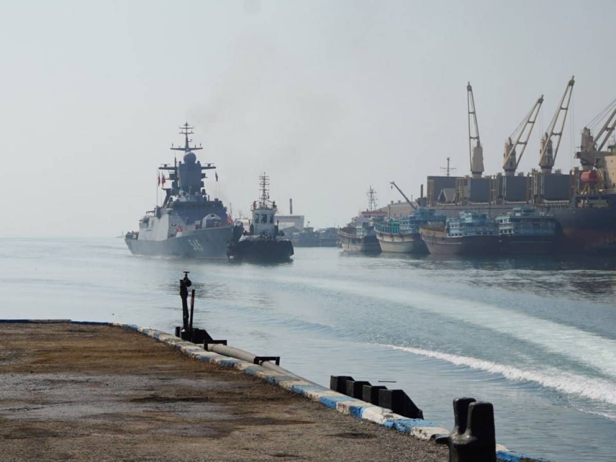 Esercitazioni militari nello Stretto di Hormuz: cosa c