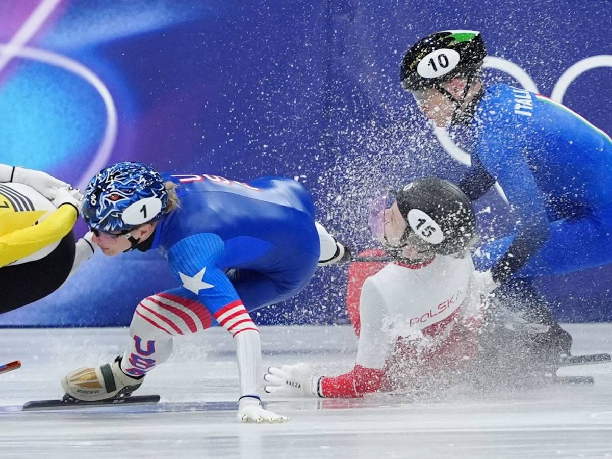 “Tagliata da lama sul volto”. Paura nello short track per la polacca Sellier “Tagliata da lama sul volto”. Paura nello short track per la polacca Sellier