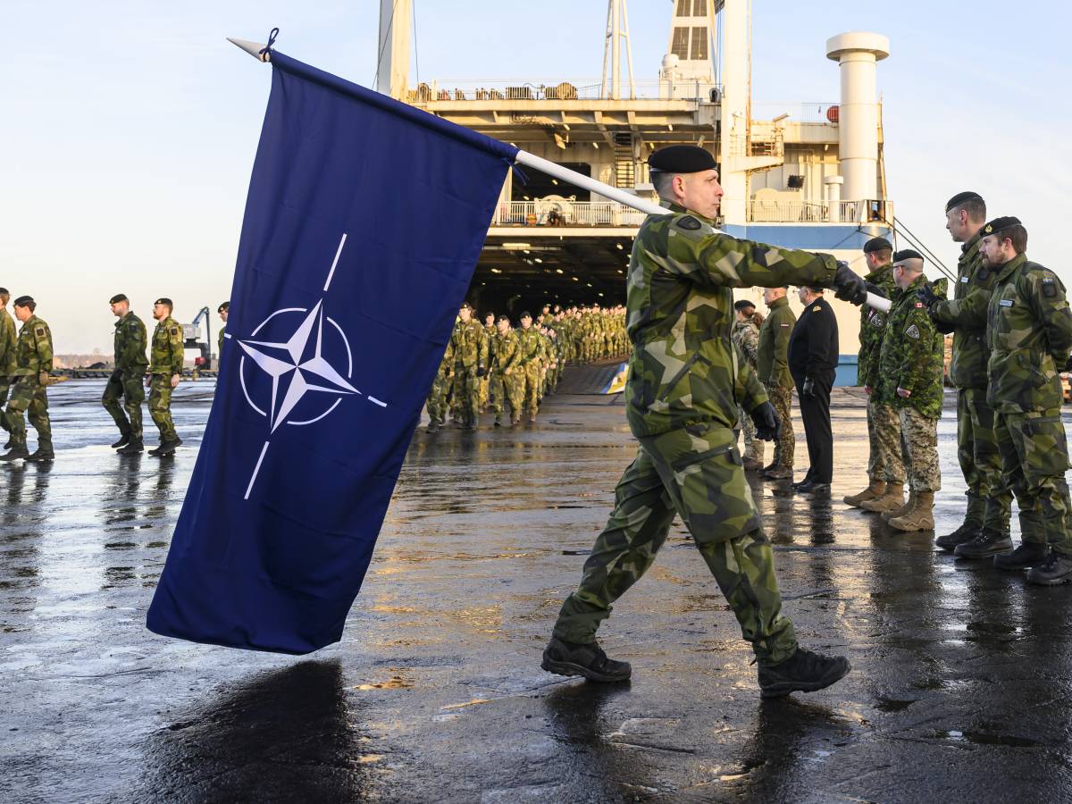 case isole e magazzini vicino alle basi nato la rete segreta di mosca pronta al sabotaggio da Ilgiornale.it case isole e magazzini vicino alle basi nato la rete segreta di mosca pronta al sabotaggio