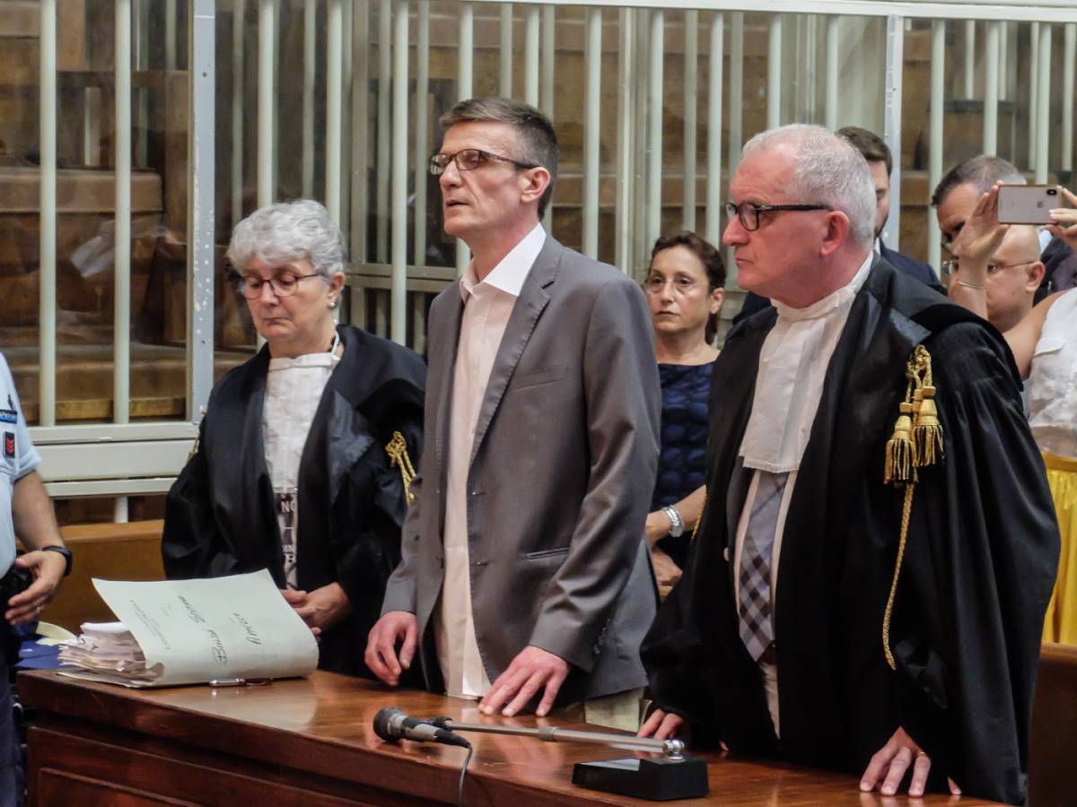 binda sulla ingiusta detenzione i giudici ora vogliono rileggere gli atti la difesa finalmente si va alla radice da Ilgiornale.it binda sulla ingiusta detenzione i giudici ora vogliono rileggere gli atti la difesa finalmente si va alla radice