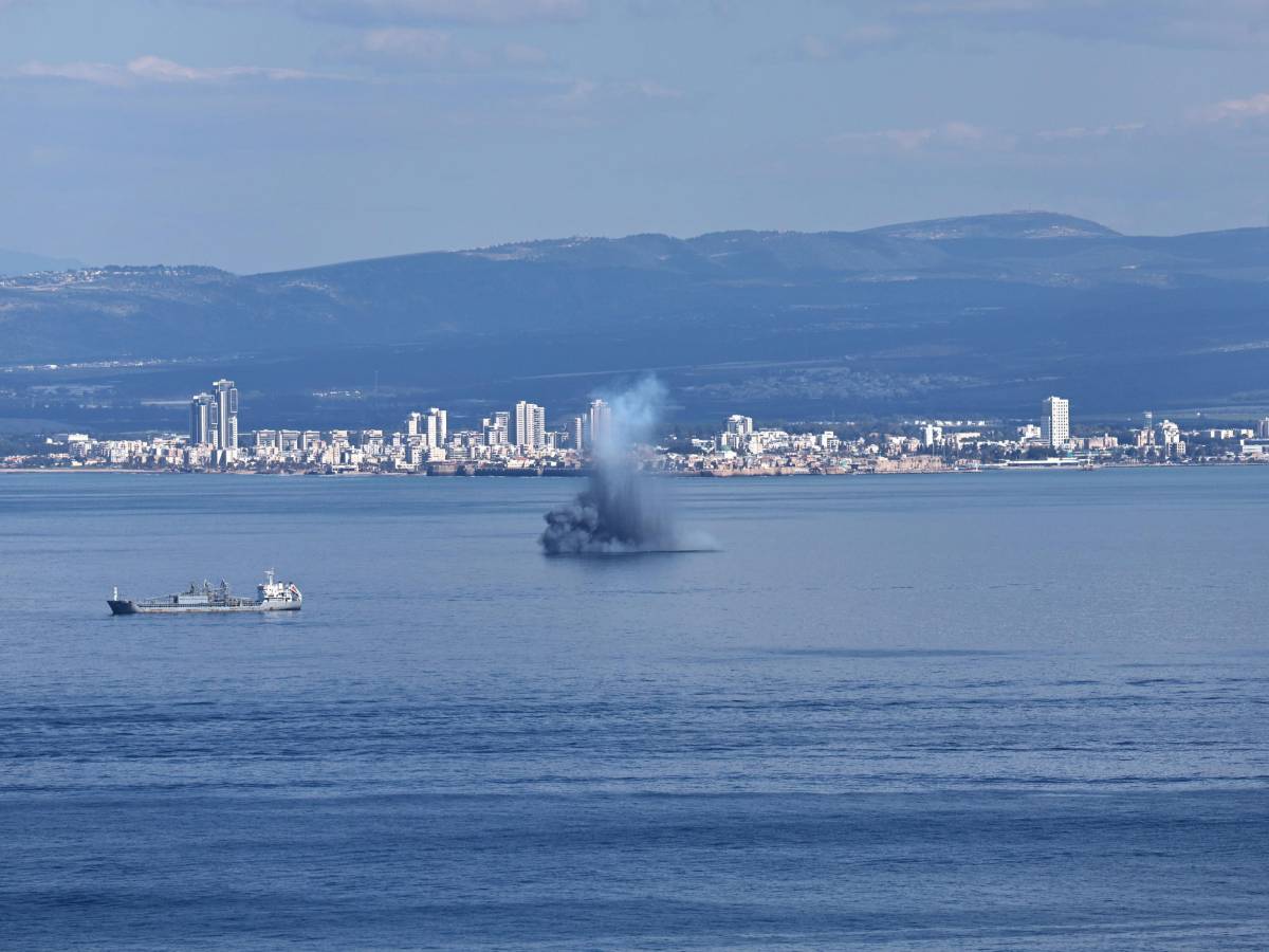 dai 30mila morti nelle proteste alle due portaerei nel golfo come si 232 arrivati alla guerra da Ilgiornale.it dai 30mila morti nelle proteste alle due portaerei nel golfo come si 232 arrivati alla guerra