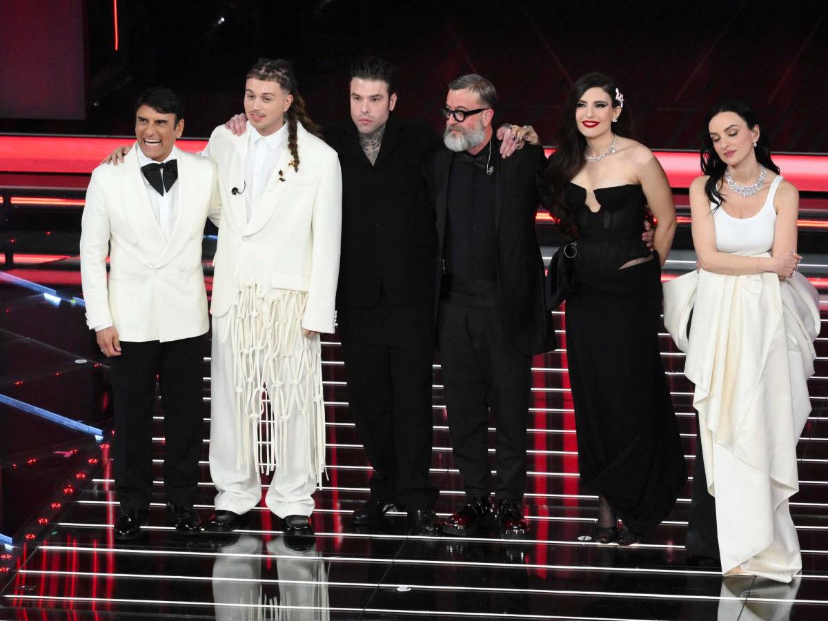 sanremo gli ascolti dell ultima sera 688 peggio dell anno scorso ma meglio della serata delle cover da Ilgiornale.it sanremo gli ascolti dell ultima sera 688 peggio dell anno scorso ma meglio della serata delle cover