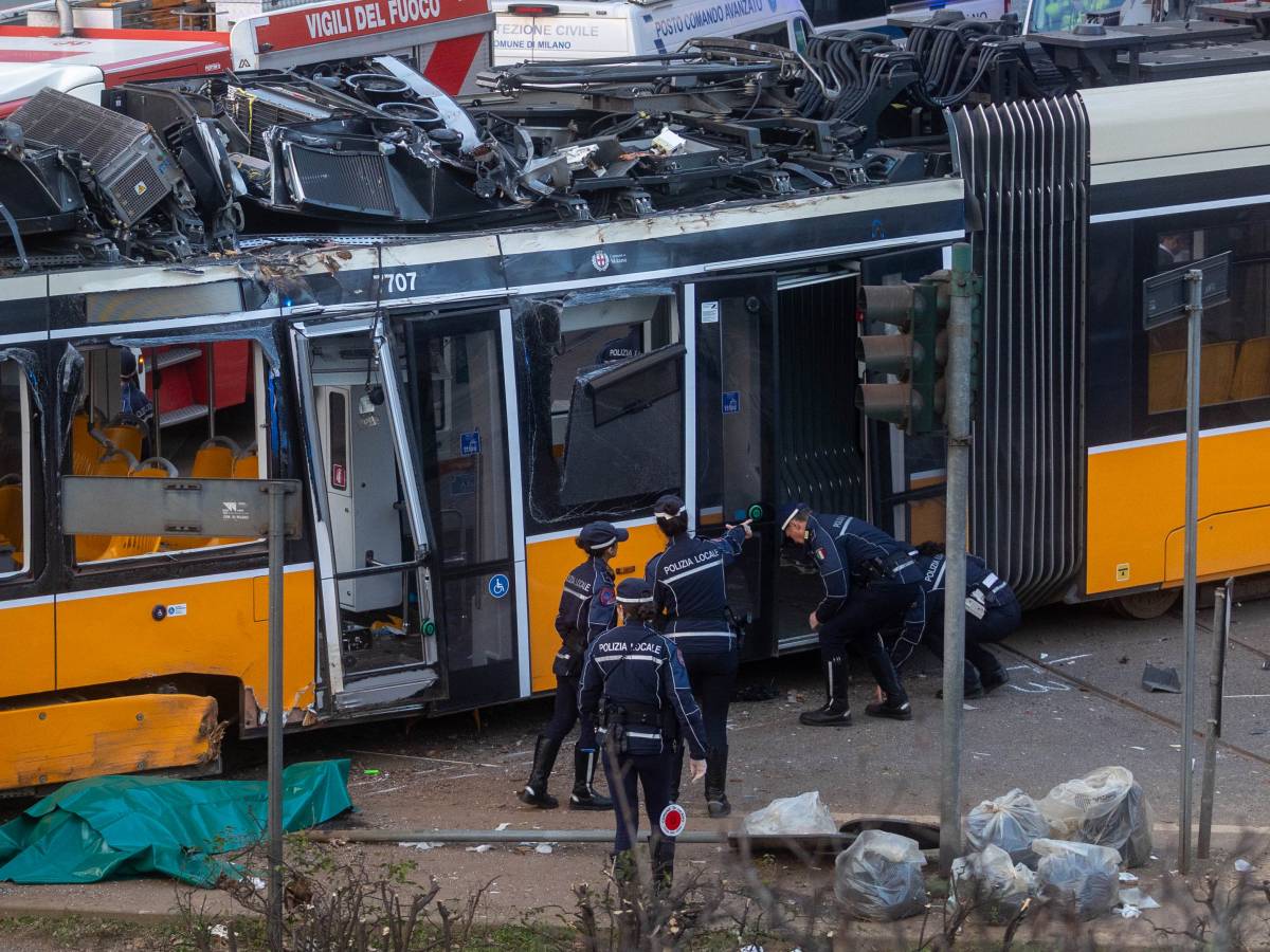 tram deragliato il conducente indagato per disastro ferroviario da Ilgiornale.it tram deragliato il conducente indagato per disastro ferroviario