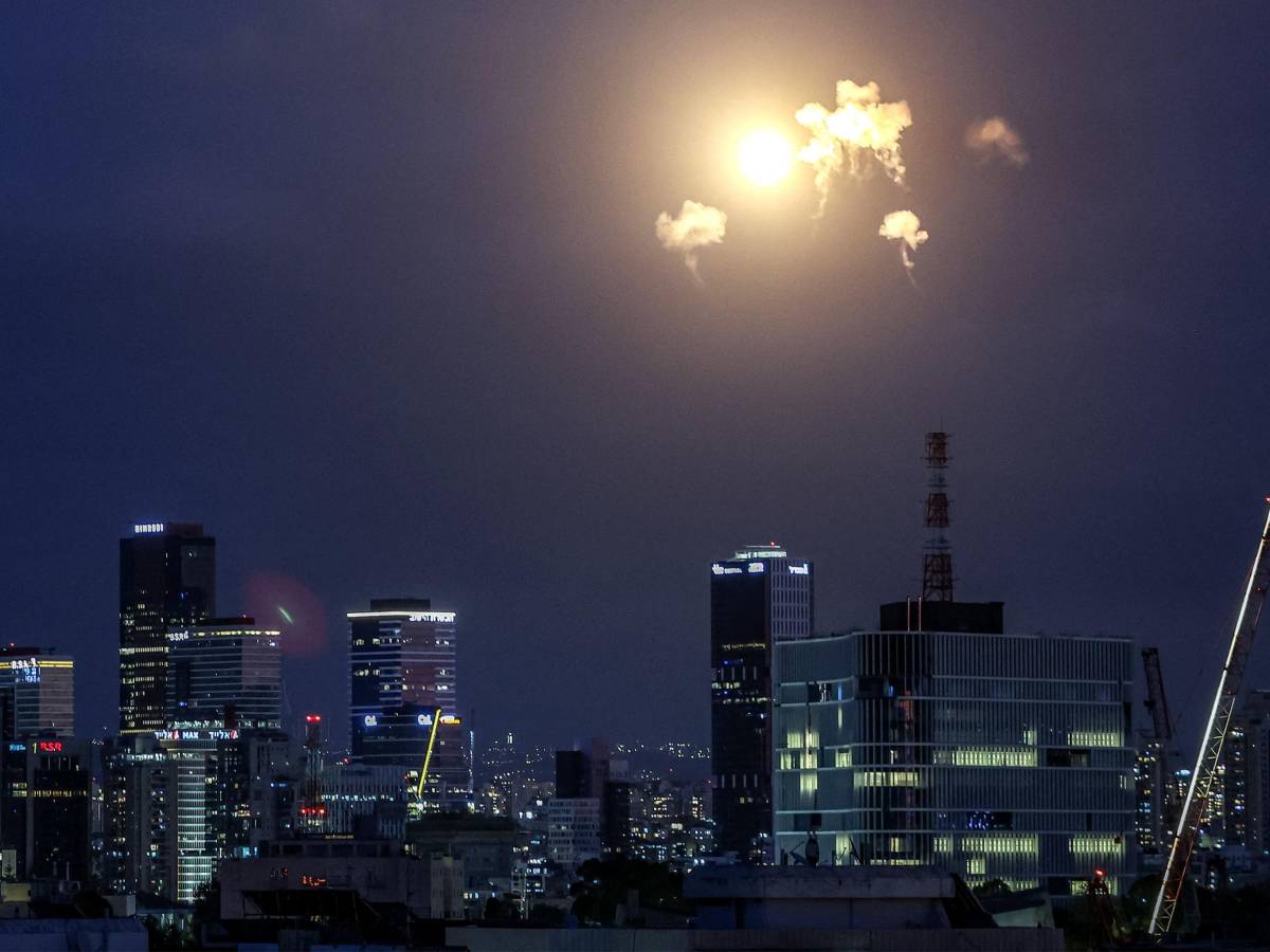 i missili dal mare i b 2 e i mille obiettivi il pentagono rivela la maxi offensiva in iran da Ilgiornale.it i missili dal mare i b 2 e i mille obiettivi il pentagono rivela la maxi offensiva in iran