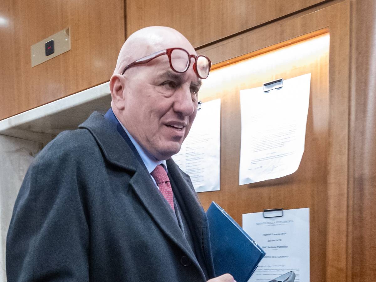 avr242 sbagliato ma l236 c erano i miei figli le parole di crosetto sul caso dubai da Ilgiornale.it avr242 sbagliato ma l236 c erano i miei figli le parole di crosetto sul caso dubai