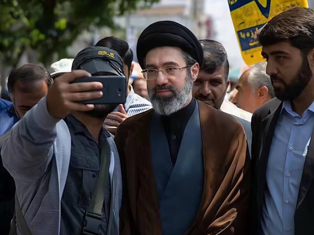 investimenti ville lusso l impero globale segreto del figlio di khamenei da Ilgiornale.it investimenti ville lusso l impero globale segreto del figlio di khamenei