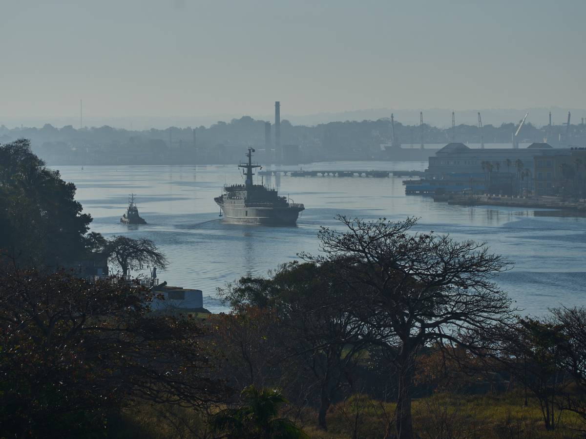 crisi esplosioni nella notte e truppe in movimento la psicosi di cuba che teme il blitz di trump da Ilgiornale.it crisi esplosioni nella notte e truppe in movimento la psicosi di cuba che teme il blitz di trump