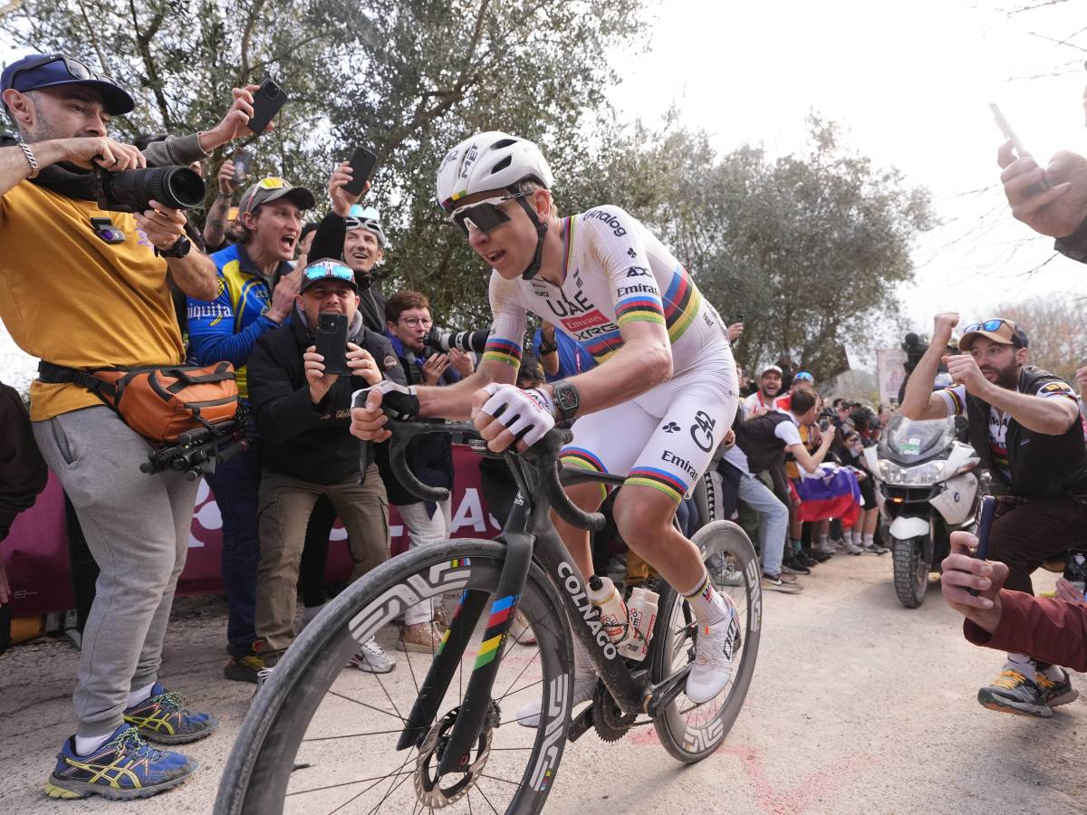 Pogacar, un poker già scritto. Allungo e assolo per il trionfo Pogacar, un poker già scritto. Allungo e assolo per il trionfo