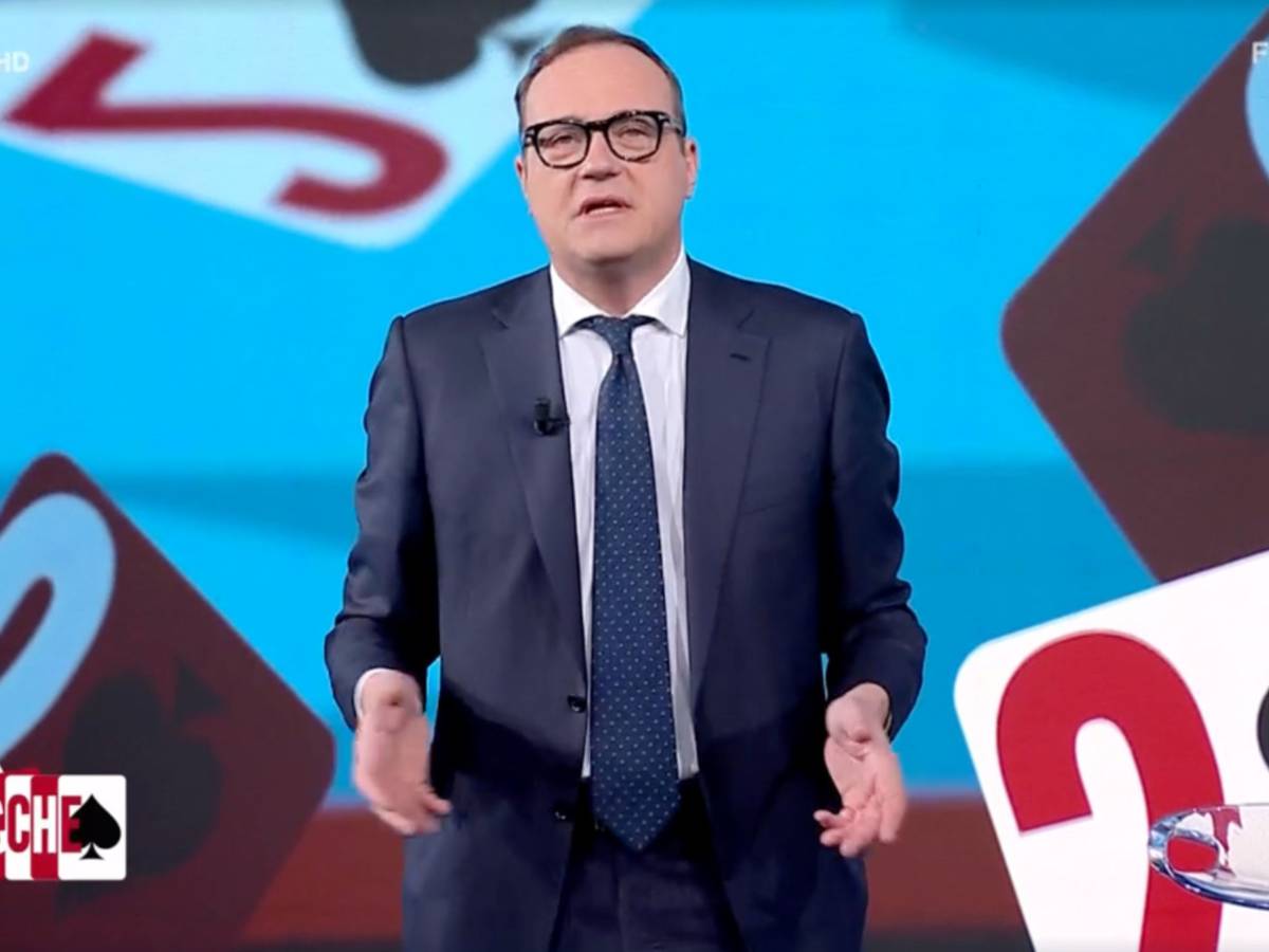 cerno debutta con 2 di picche e fustiga l europa sull iran il pd si accoda ai 5s e va all attacco la replica che bella la sinistra quando era libera da Ilgiornale.it cerno debutta con 2 di picche e fustiga l europa sull iran il pd si accoda ai 5s e va all attacco la replica che bella la sinistra quando era libera