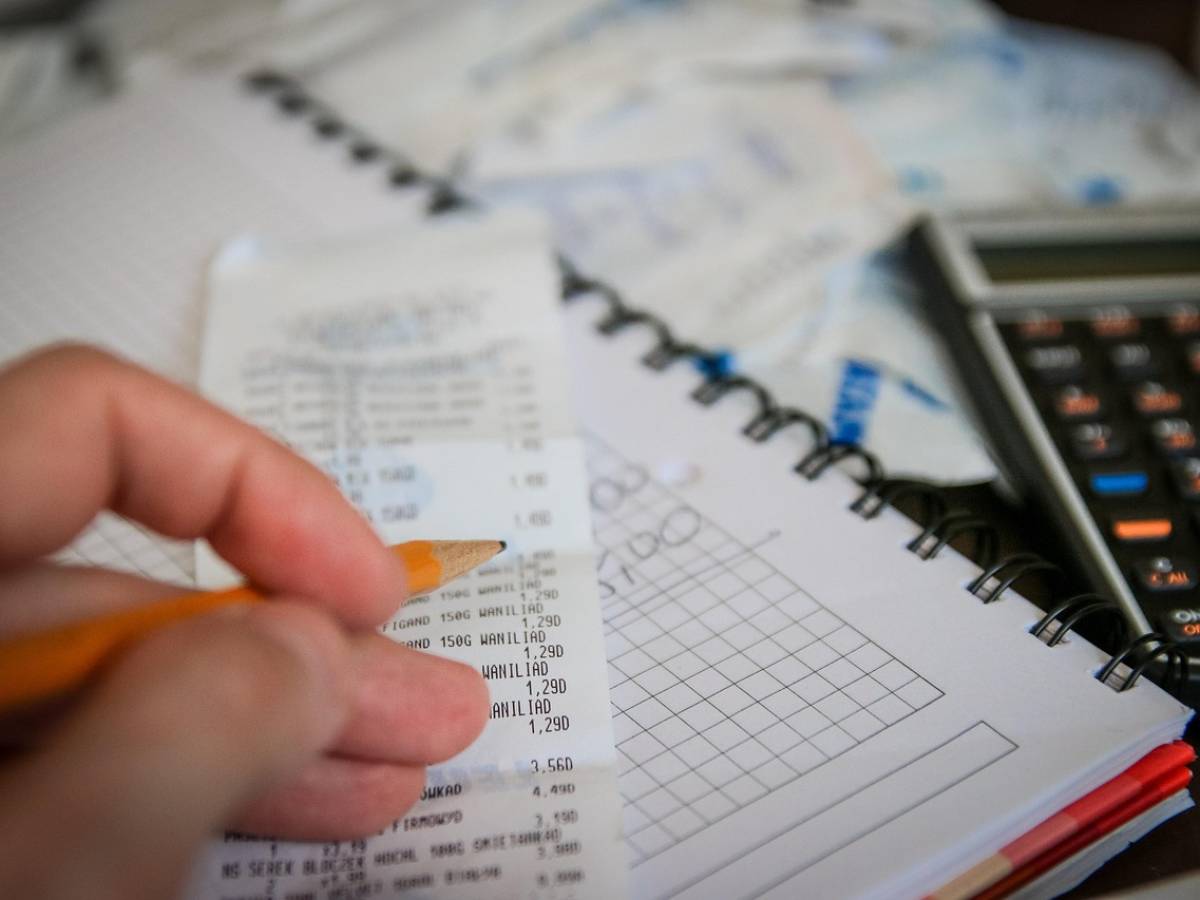 pensioni aprile ecco chi dovr224 restituire mille euro all inps per un errore non suo da Ilgiornale.it pensioni aprile ecco chi dovr224 restituire mille euro all inps per un errore non suo