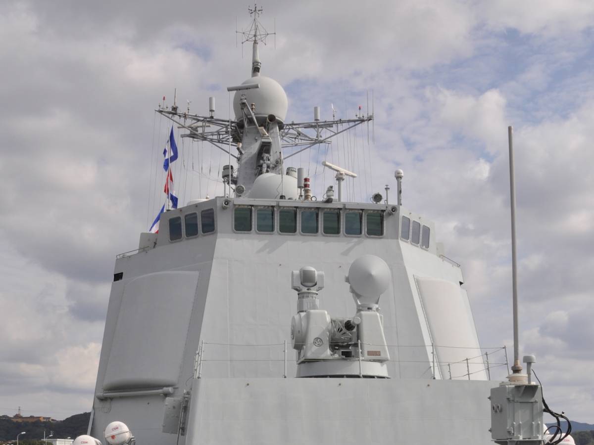 ecco lo scudo d8217oro per le navi come funziona il ciws cinese da Ilgiornale.it ecco lo scudo d8217oro per le navi come funziona il ciws cinese