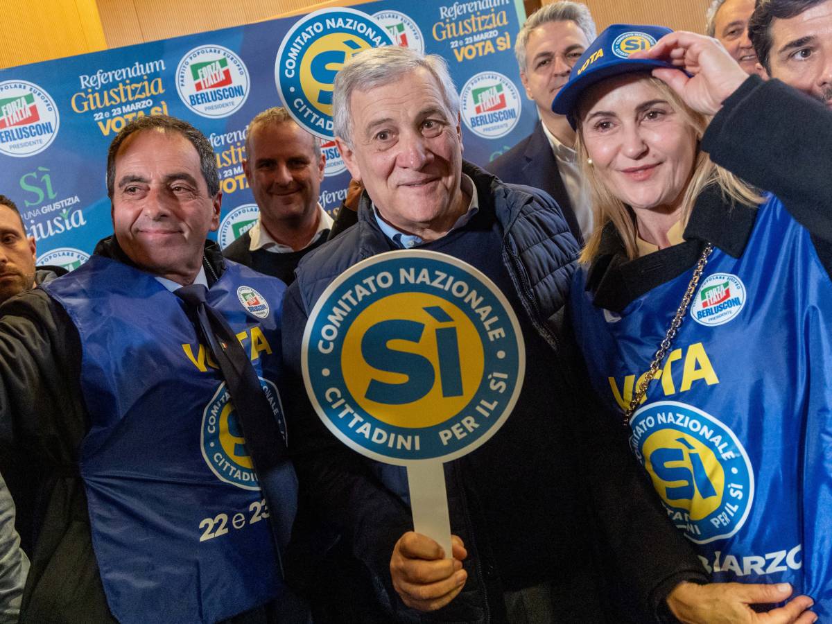 FI unisce l FI unisce l