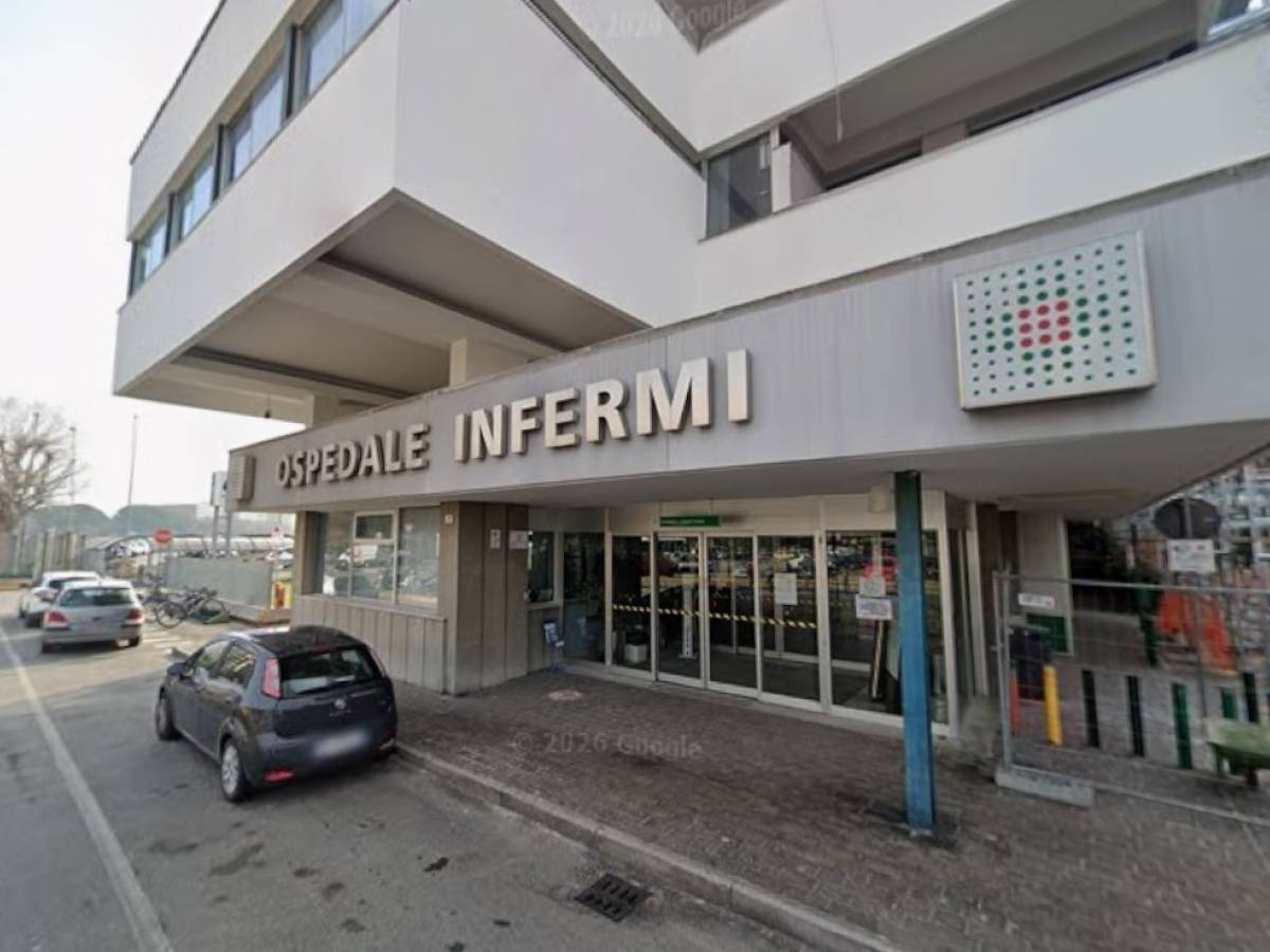 bimba di 4 anni in ospedale con febbre alta le danno paracetamolo muore il giorno dopo da Ilgiornale.it bimba di 4 anni in ospedale con febbre alta le danno paracetamolo muore il giorno dopo