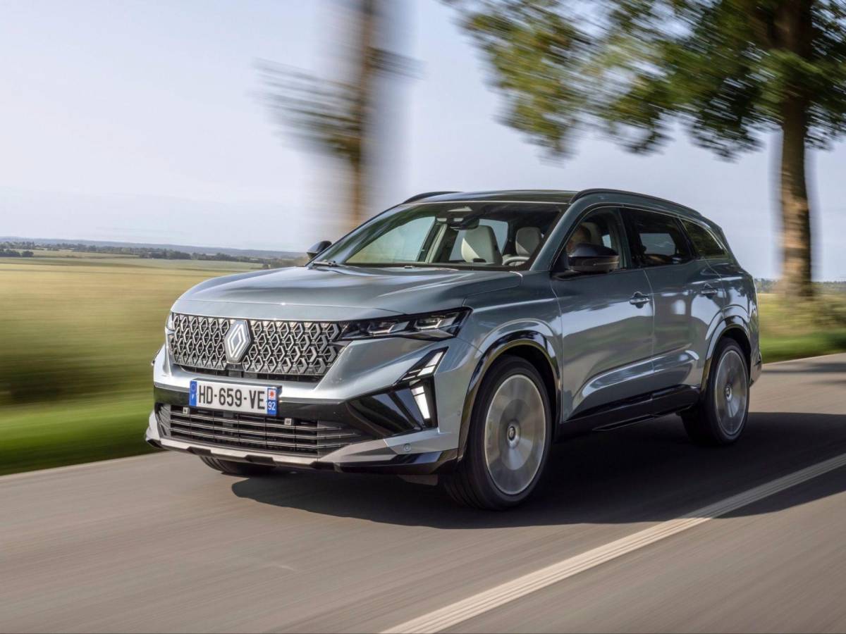 renault espace 2026 la prova del restyling l8217ibrido 7 posti perfetto per viaggiare da Ilgiornale.it renault espace 2026 la prova del restyling l8217ibrido 7 posti perfetto per viaggiare