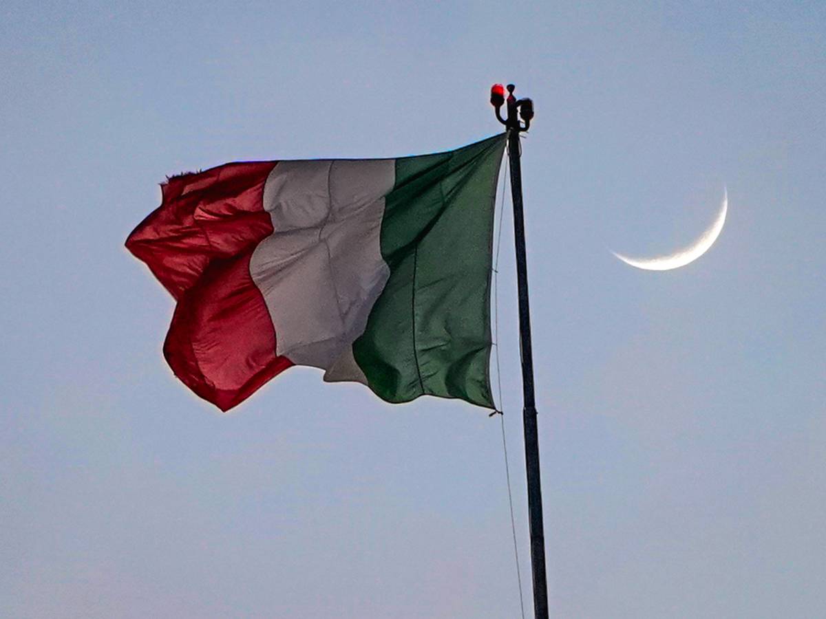 il lungo cammino del tricolore nella storia della repubblica da Ilgiornale.it il lungo cammino del tricolore nella storia della repubblica