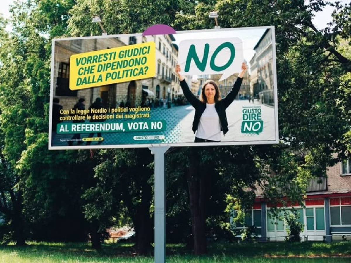 l ultima perla di magistratura democratica un manifesto pubblicitario con accuse choc da Ilgiornale.it l ultima perla di magistratura democratica un manifesto pubblicitario con accuse choc