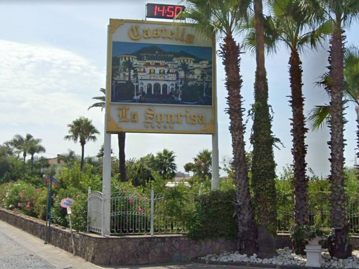 il castello delle cerimonie non chiude ma la disputa legale non 232 finita cosa succede ora da Ilgiornale.it il castello delle cerimonie non chiude ma la disputa legale non 232 finita cosa succede ora