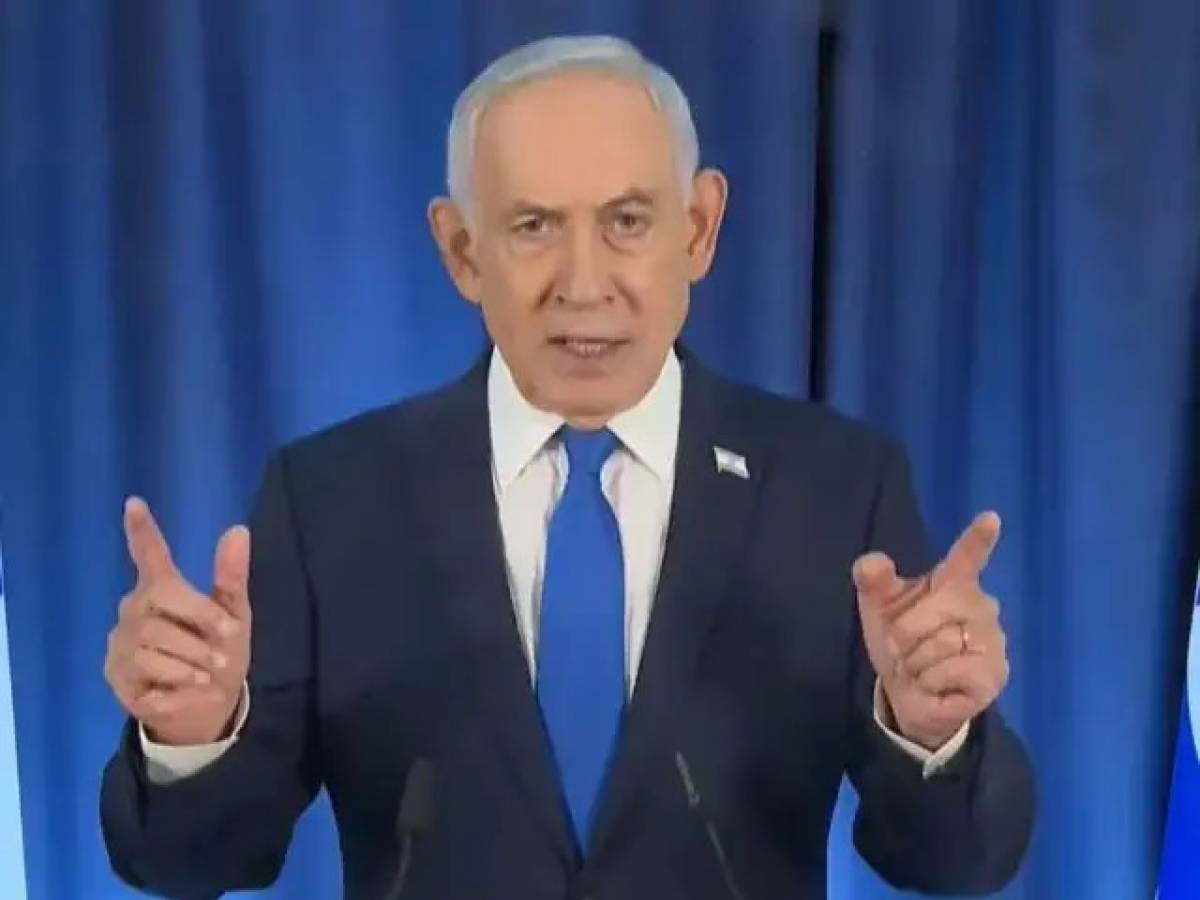 dalle cinque dita al signore dell8217anello il complottismo con l8217ai che trasforma la guerra in una perizia da idioti da Ilgiornale.it dalle cinque dita al signore dell8217anello il complottismo con l8217ai che trasforma la guerra in una perizia da idioti