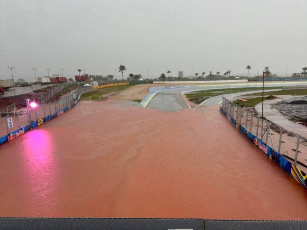 motogp circuito allagato per il maltempo a rischio il gran premio in brasile da Ilgiornale.it motogp circuito allagato per il maltempo a rischio il gran premio in brasile