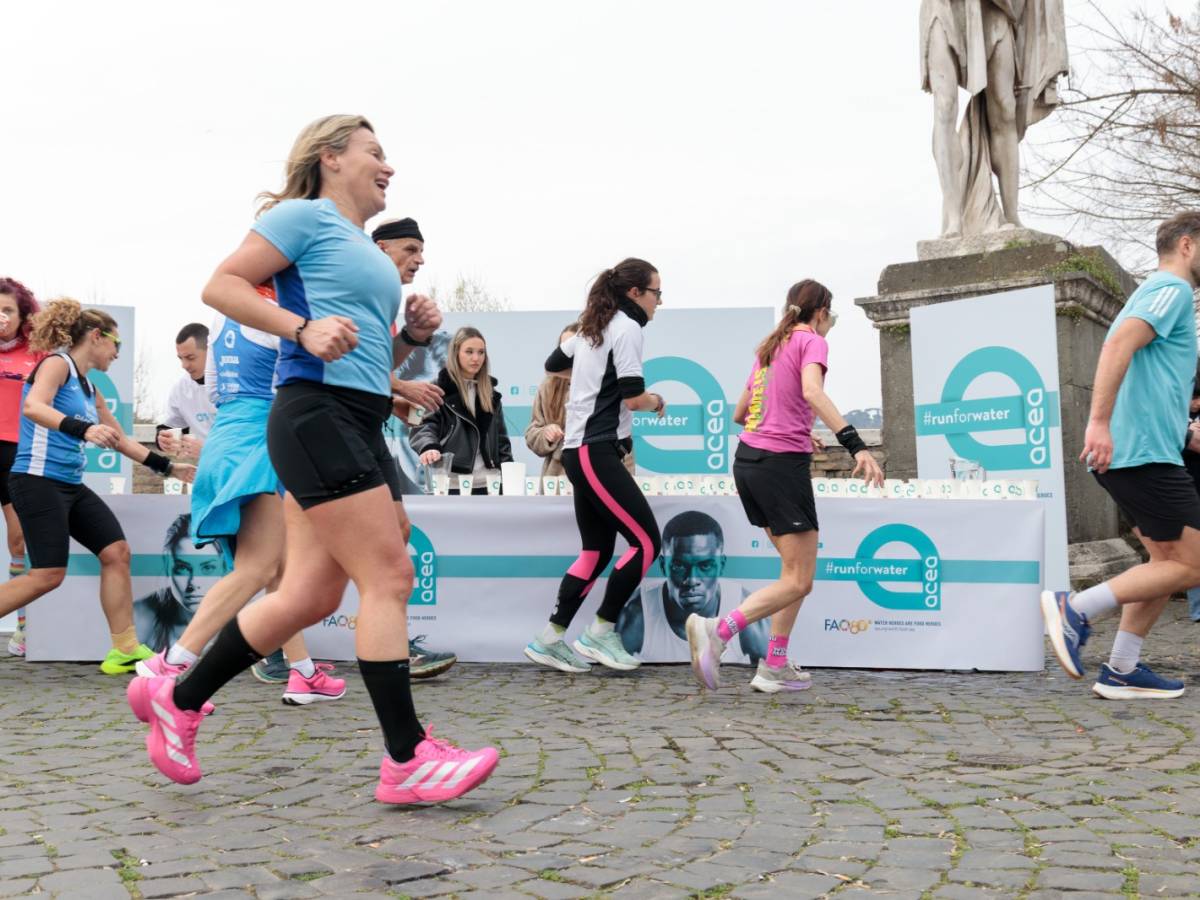 a roma tutto pronto per la maratona dell acqua da domani apre lo stand interattivo acea al circo massimo da Ilgiornale.it a roma tutto pronto per la maratona dell acqua da domani apre lo stand interattivo acea al circo massimo