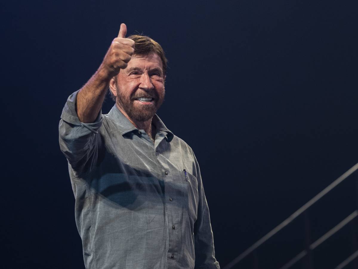 morto l attore americano chuck norris star del cinema e dei meme da Ilgiornale.it morto l attore americano chuck norris star del cinema e dei meme
