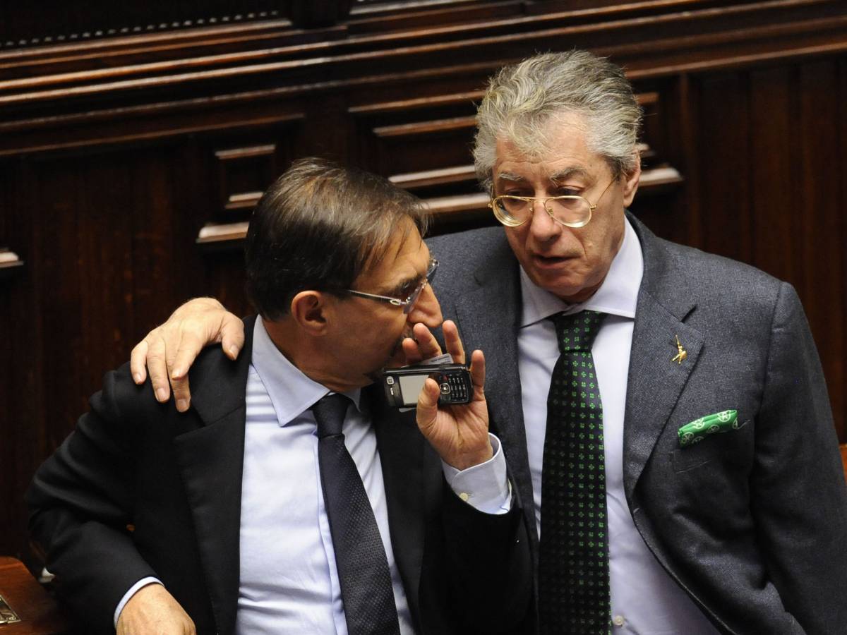 La Russa ricorda Bossi: "Capì che per dare peso al Nord aveva bisogno anche di Roma"