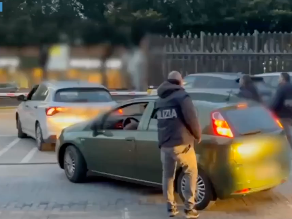 colpo all8217anarchia arrestato giuseppe sciacca esponente di spicco dell8217insurrezionalismo da Ilgiornale.it colpo all8217anarchia arrestato giuseppe sciacca esponente di spicco dell8217insurrezionalismo