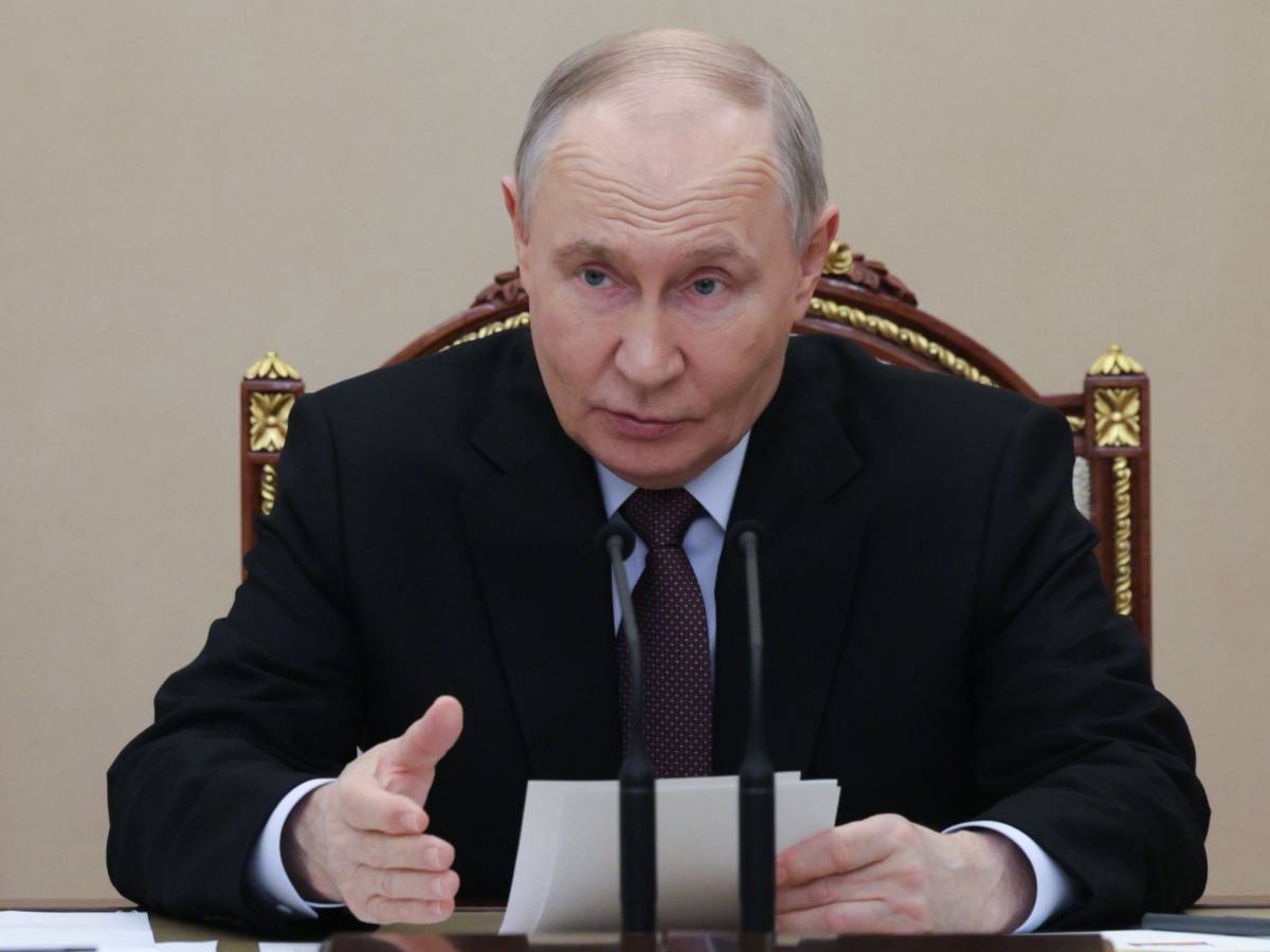 senza guerra il bilancio russo rischia il crollo in un mese il pil fa 21 da Ilgiornale.it senza guerra il bilancio russo rischia il crollo in un mese il pil fa 21