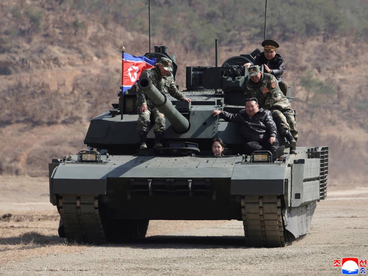 esercitazioni di preparazione alla guerra e nuovo tank cosa c 232 dietro la mossa di kim da Ilgiornale.it esercitazioni di preparazione alla guerra e nuovo tank cosa c 232 dietro la mossa di kim