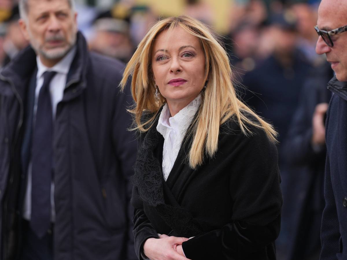 meloni appesa il 18 aprile roma brucer224 le minacce anarchiche a bologna da Ilgiornale.it meloni appesa il 18 aprile roma brucer224 le minacce anarchiche a bologna