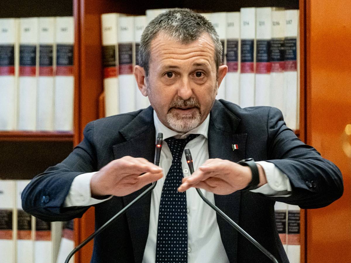 il caso delmastro arriva sul tavolo dell8217antimafia e lascia anche la chiorino da Ilgiornale.it il caso delmastro arriva sul tavolo dell8217antimafia e lascia anche la chiorino