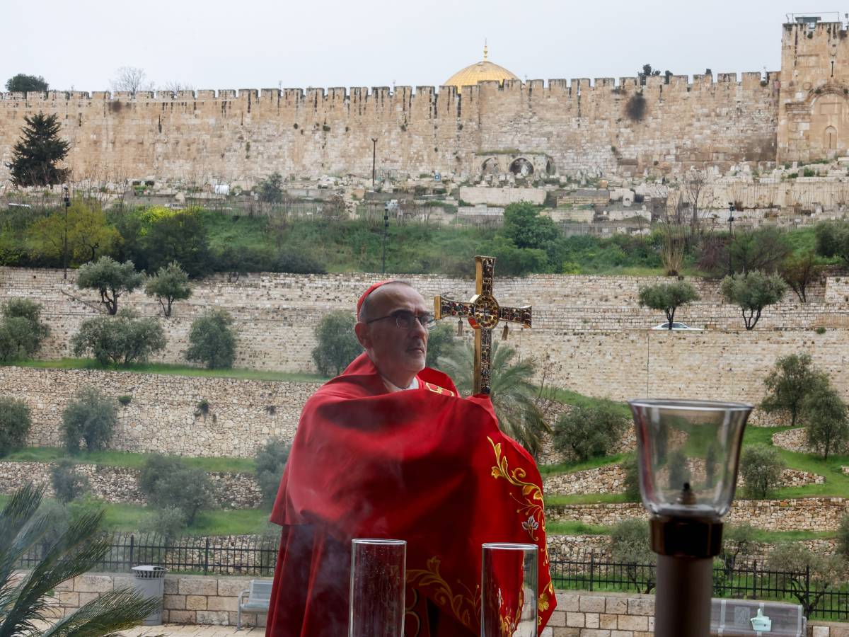 il cardinale pizzaballa situazione complicata vogliamo la pace da Ilgiornale.it il cardinale pizzaballa situazione complicata vogliamo la pace