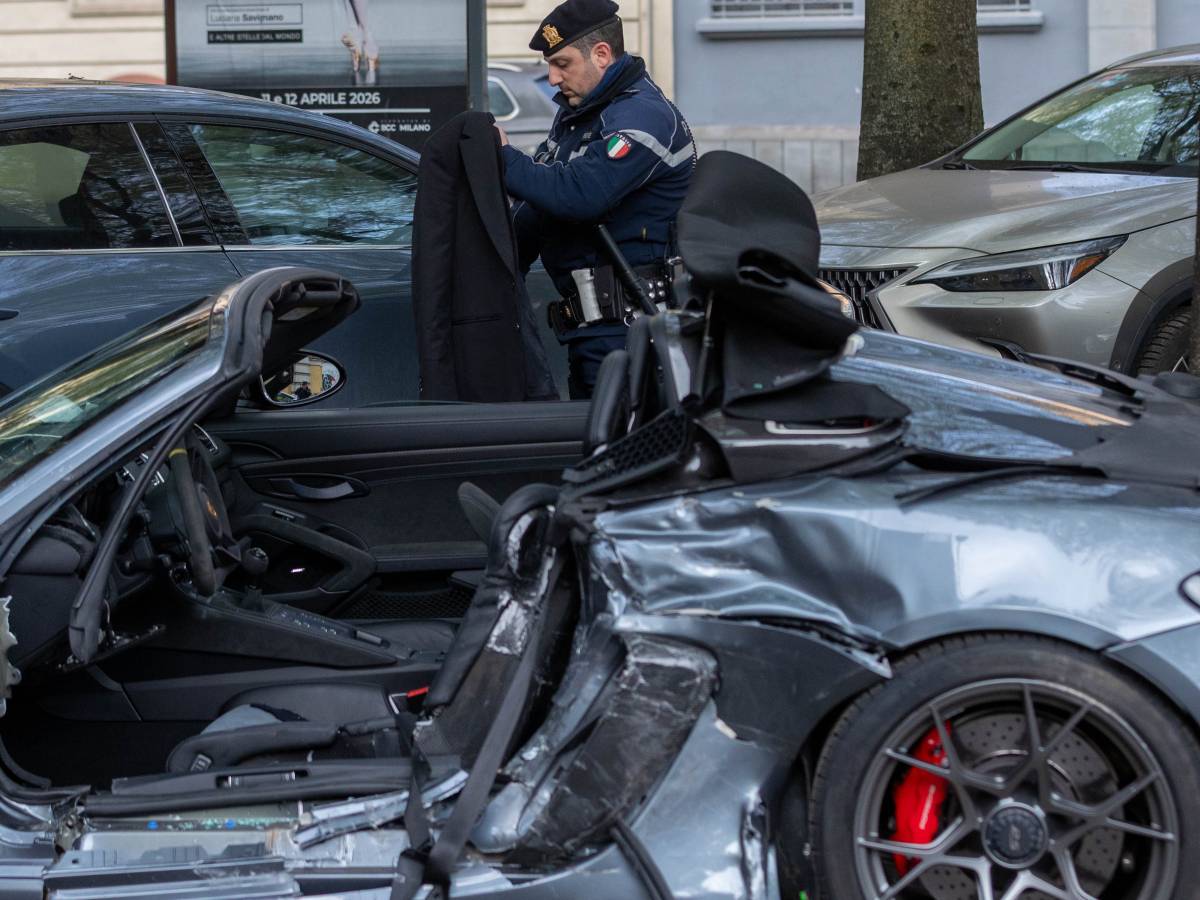 schianto con la spider a noleggio muore un ragazzo di 21 anni da Ilgiornale.it schianto con la spider a noleggio muore un ragazzo di 21 anni