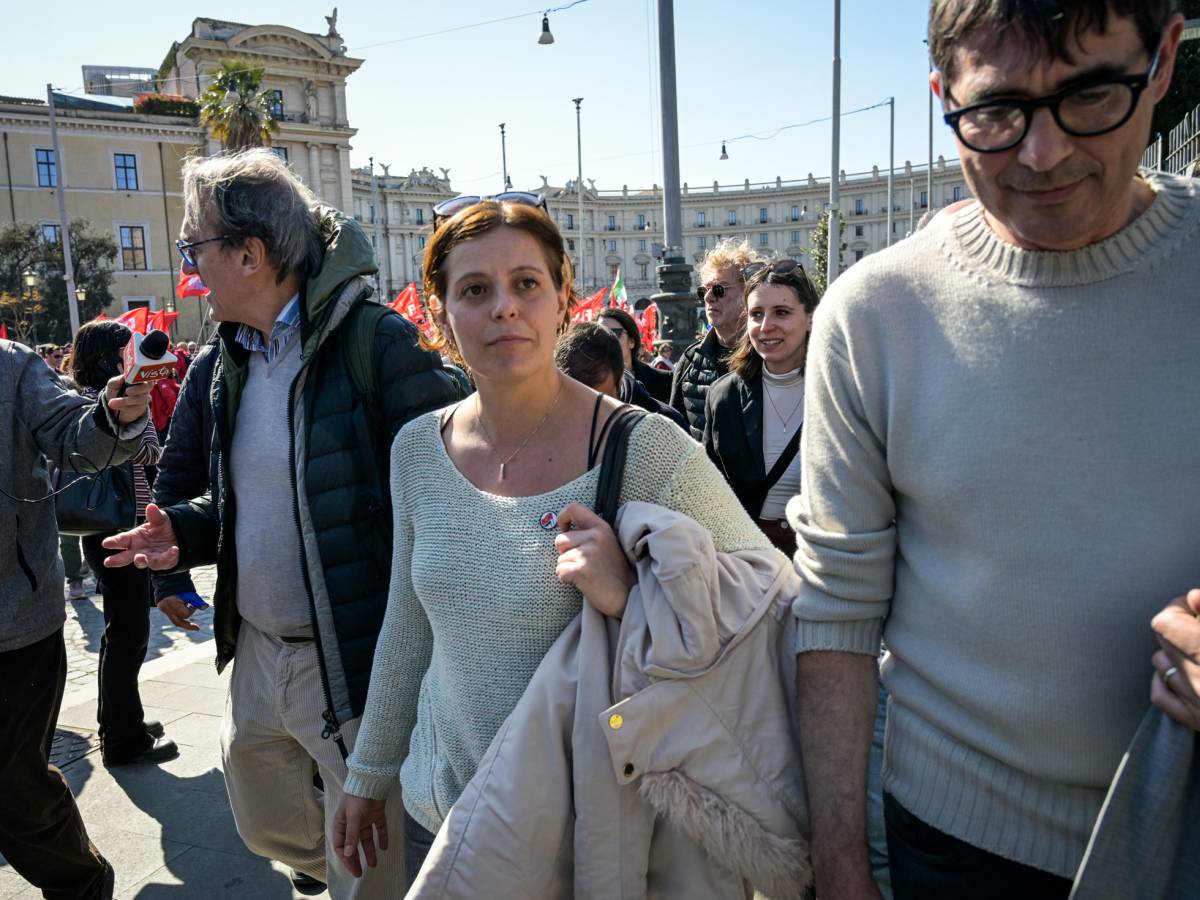 leoni sfida salis dopo dopo la sconfitta di orban rinunci all8217immunit224 e si faccia processare da Ilgiornale.it leoni sfida salis dopo dopo la sconfitta di orban rinunci all8217immunit224 e si faccia processare