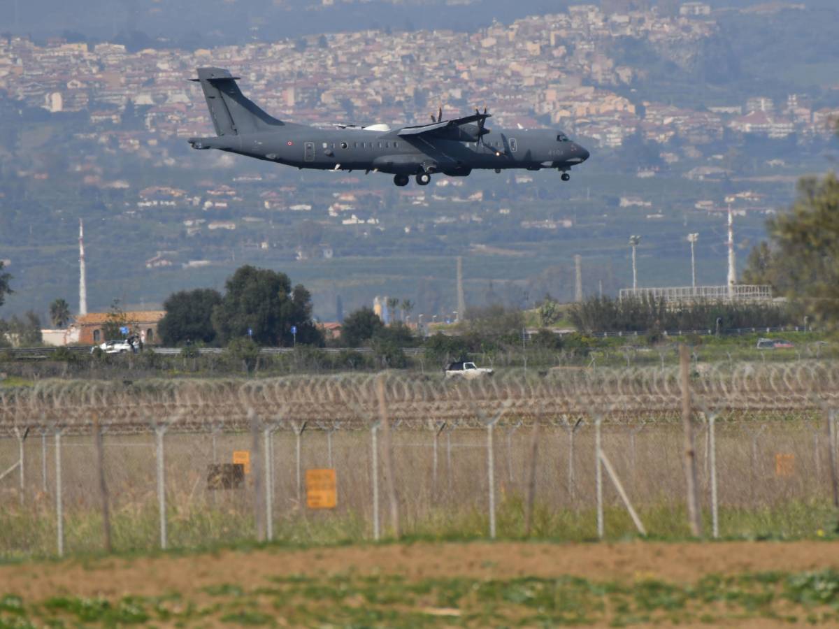 l italia nega l uso della base di sigonella agli usa pentagono rispetta i trattati meloni rapporti restano solidi riferir242 in parlamento il 9 aprile da Ilgiornale.it l italia nega l uso della base di sigonella agli usa pentagono rispetta i trattati meloni rapporti restano solidi riferir242 in parlamento il 9 aprile