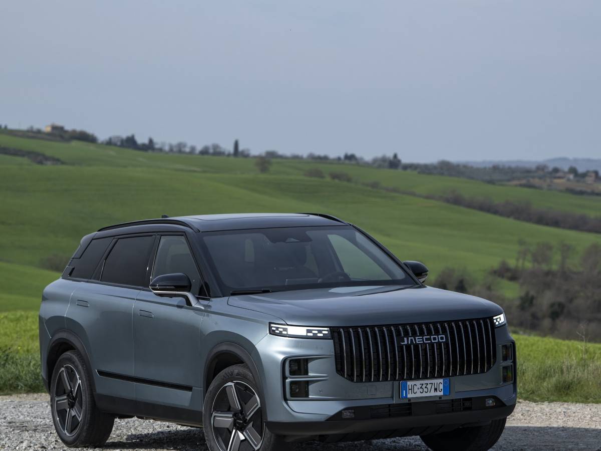 jaecoo 8 shs p ammiraglia plug in hybrid con 1100 km di autonomia lusso e tecnologia da Ilgiornale.it jaecoo 8 shs p ammiraglia plug in hybrid con 1100 km di autonomia lusso e tecnologia