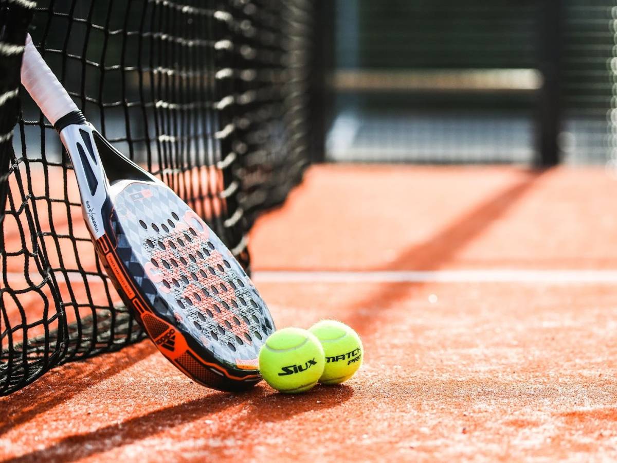 200 in malattia ma gioca a padel licenziata ma il tribunale cambia tutto da Ilgiornale.it 200 in malattia ma gioca a padel licenziata ma il tribunale cambia tutto