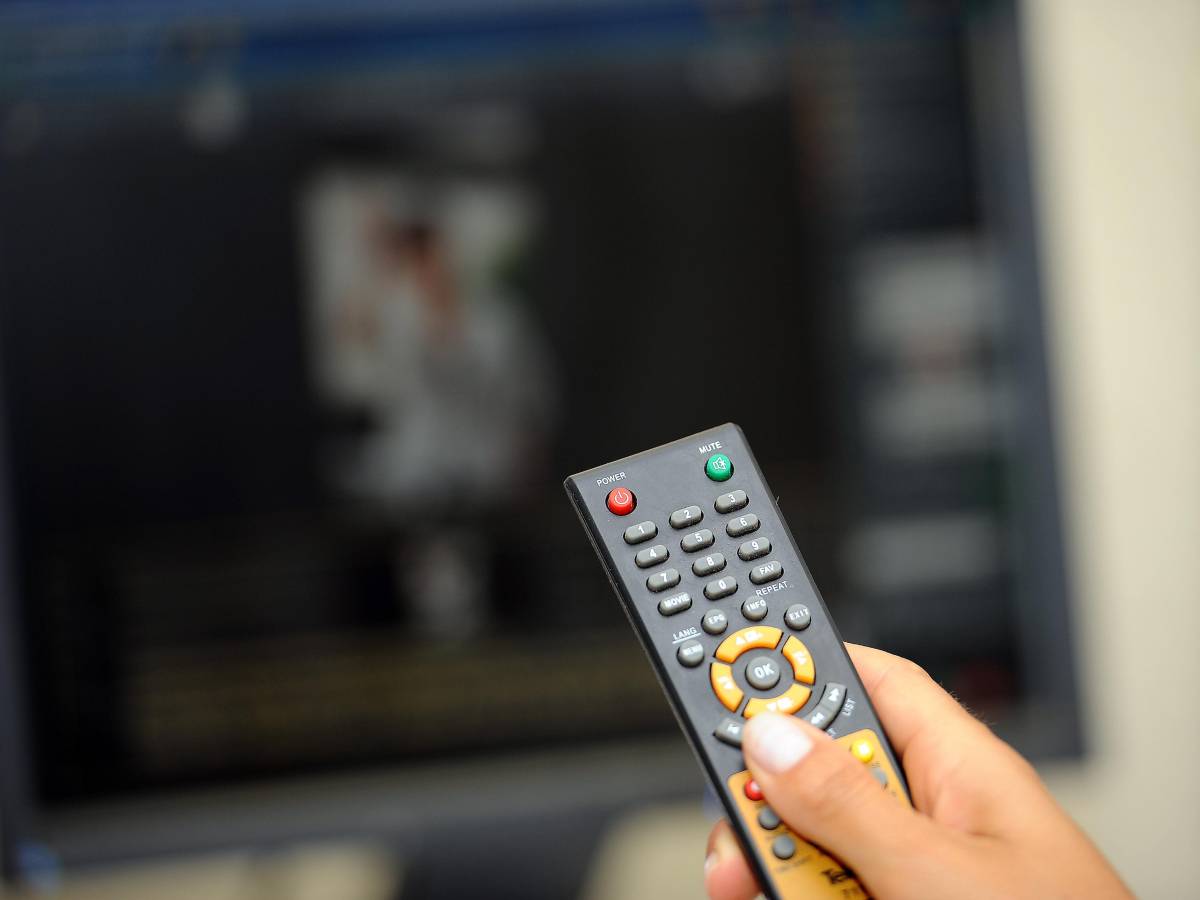 pasqua 2026 la guida ai programmi tv da non perdere su rai e mediaset da Ilgiornale.it pasqua 2026 la guida ai programmi tv da non perdere su rai e mediaset