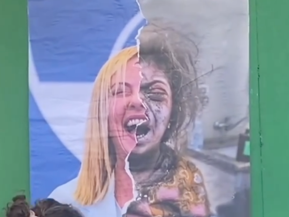 manifesti choc contro meloni bufera sulle immagini col volto della premier deformato quattro denunciati da Ilgiornale.it manifesti choc contro meloni bufera sulle immagini col volto della premier deformato quattro denunciati