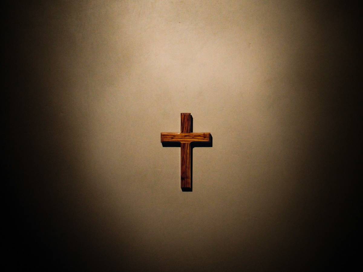 se i giornali accusano chi mostra il crocifisso da Ilgiornale.it se i giornali accusano chi mostra il crocifisso