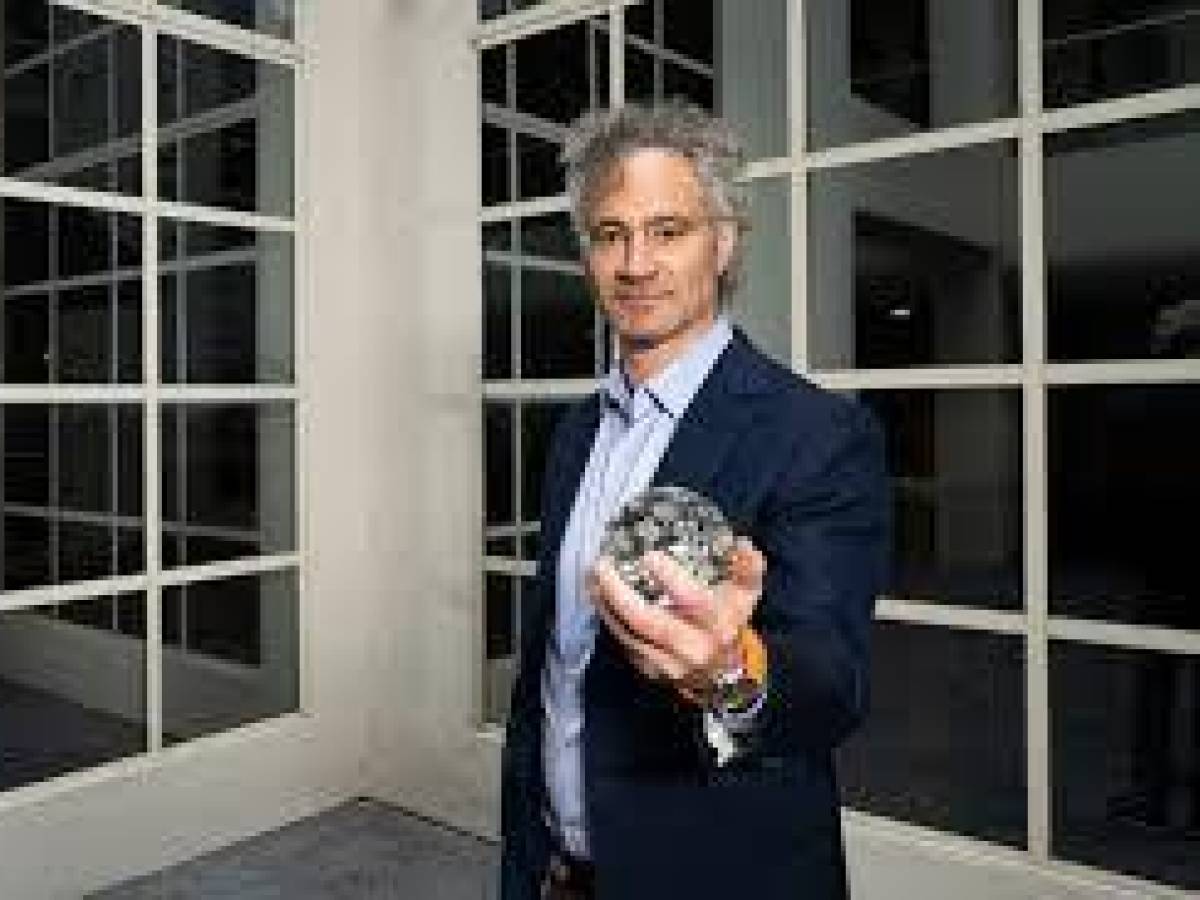 Alexander Karp: il filosofo della Valley che trasforma in oro il nuovo tecnosapere