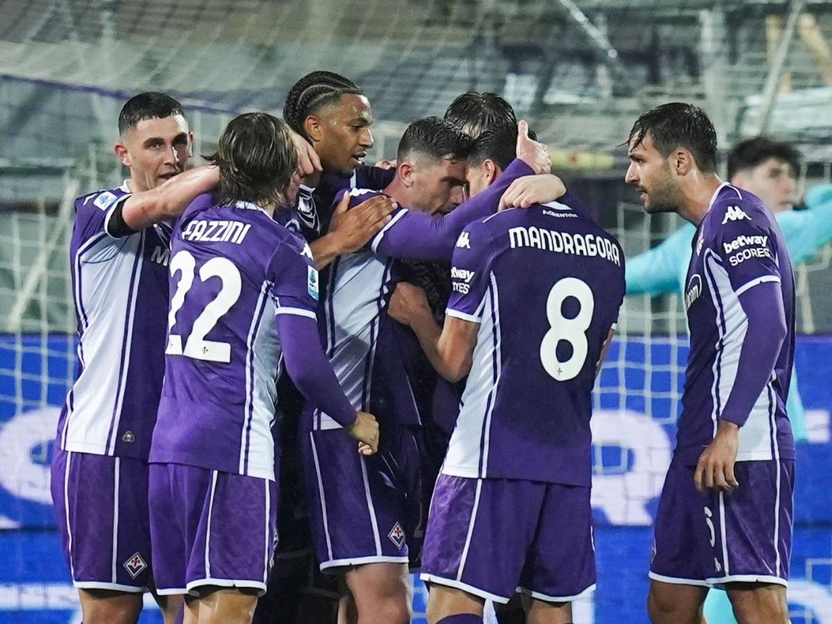 la fiorentina supera di misura la lazio e vede la salvezza gosens regala i tre punti ai viola da Ilgiornale.it la fiorentina supera di misura la lazio e vede la salvezza gosens regala i tre punti ai viola