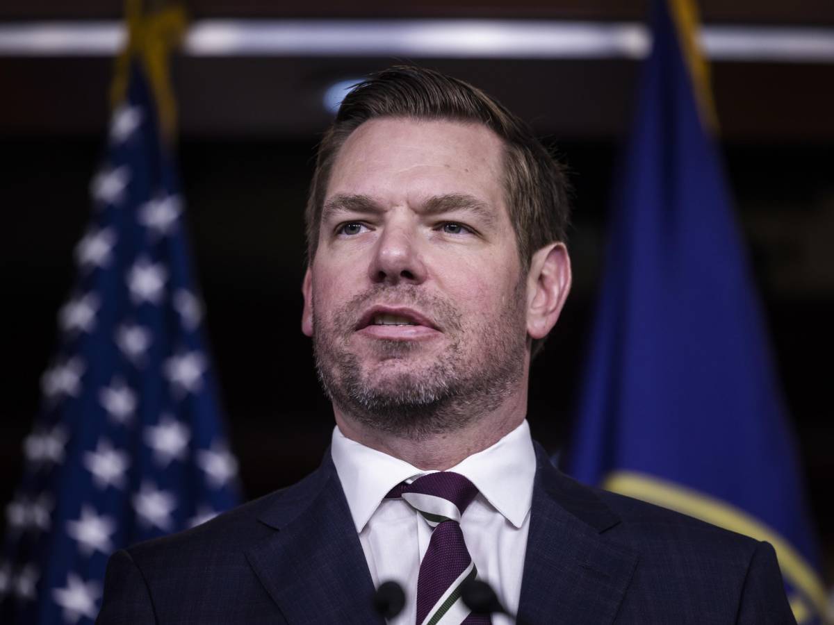 accuse di violenza sessuale si dimette il candidato dem eric swalwell da Ilgiornale.it accuse di violenza sessuale si dimette il candidato dem eric swalwell