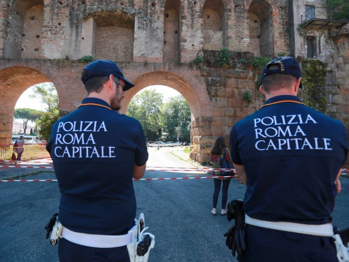 riforma della polizia locale completato il voto degli emendamenti ora il ddl in aula da Ilgiornale.it riforma della polizia locale completato il voto degli emendamenti ora il ddl in aula