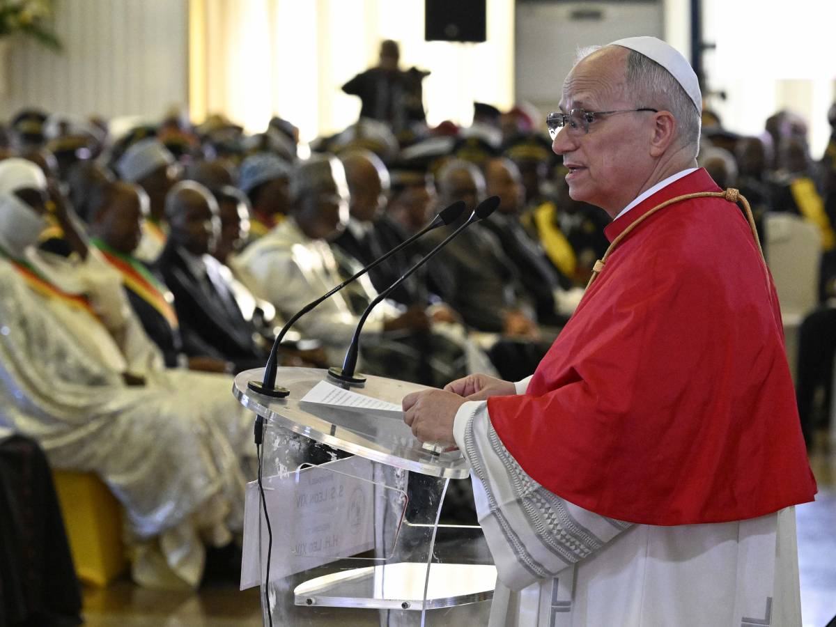 papa leone stronca le polemiche non mi interessa dibattere con trump da Ilgiornale.it papa leone stronca le polemiche non mi interessa dibattere con trump