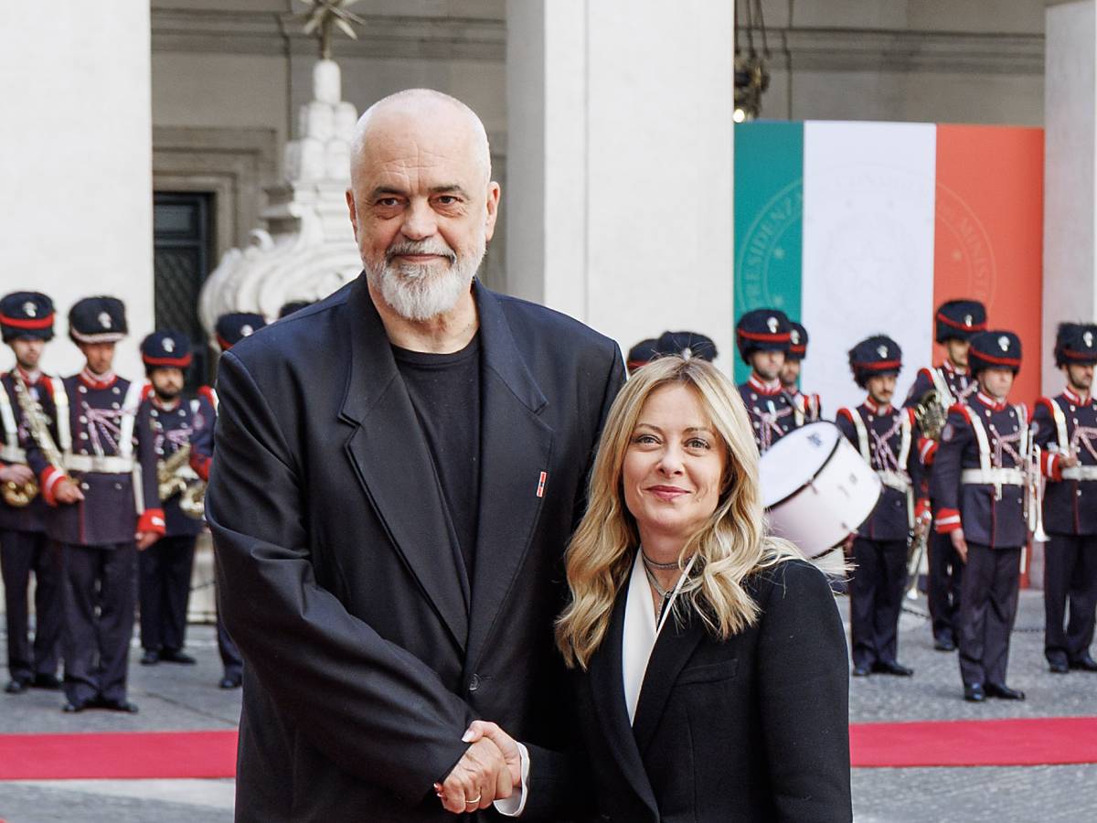 meloni incontra rama a palazzo chigi focus su difesa e immigrazione irregolare da Ilgiornale.it meloni incontra rama a palazzo chigi focus su difesa e immigrazione irregolare