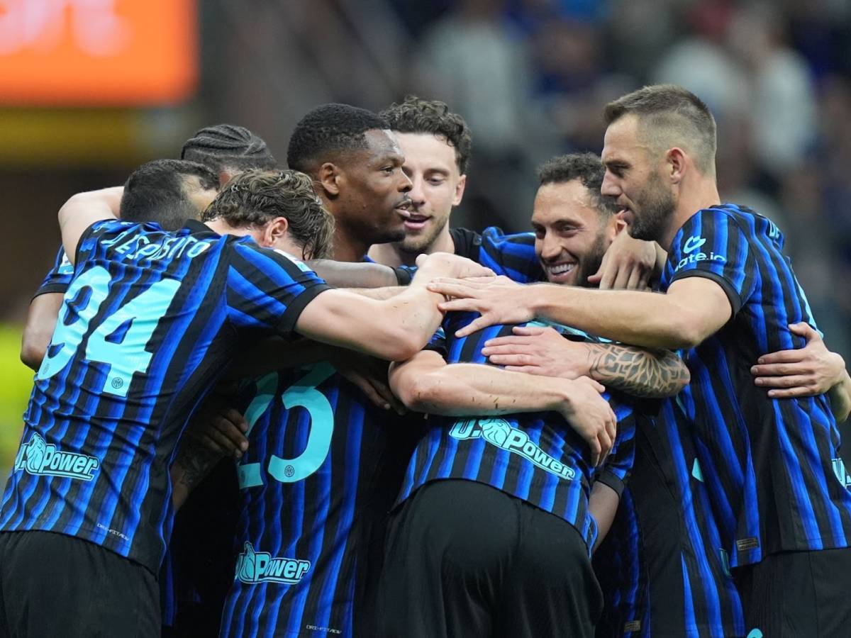 tutto facile per l8217inter cagliari battuto 3 0 grazie ai gol di thuram e barella da Ilgiornale.it tutto facile per l8217inter cagliari battuto 3 0 grazie ai gol di thuram e barella